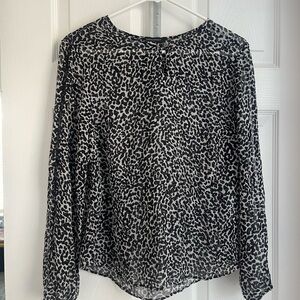 Banana Republic Leopard Print Long Sleeve Top